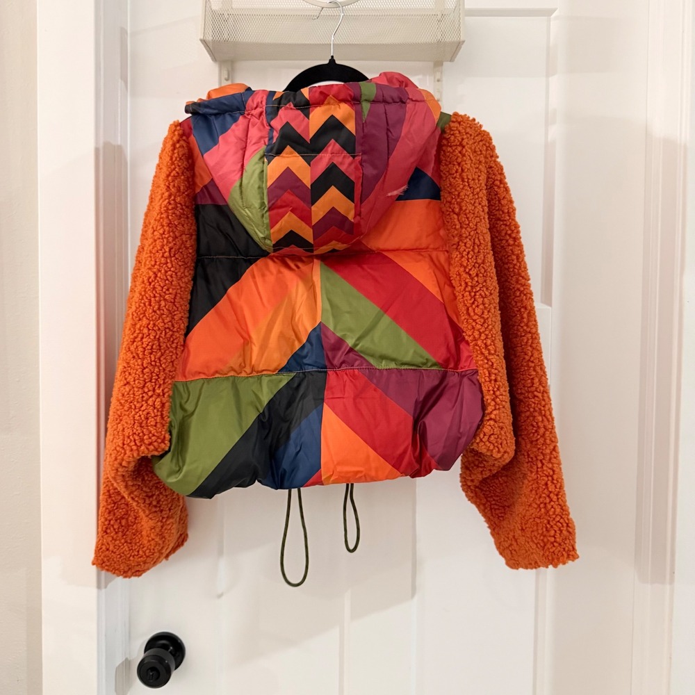 Farm Rio Juliana Stripes Puffer Jacket XS Hooded Crop Colorful Maximalist Boho - Picture 4 of 6